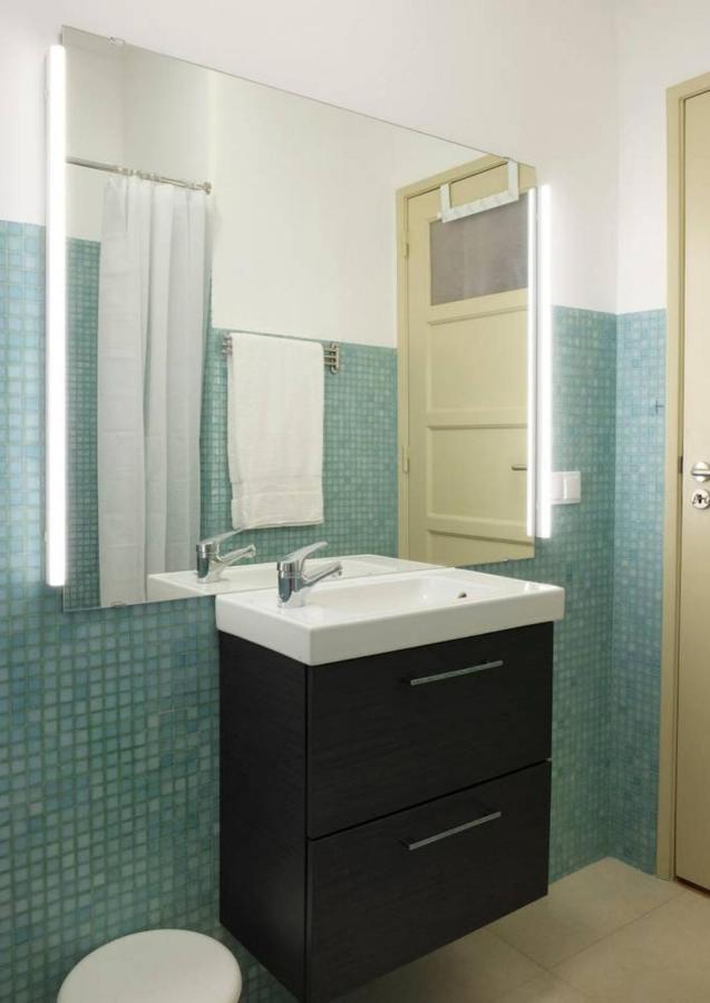 Central 2 Bedroom Apt W/Garden And Pantheon Views Lisboa المظهر الخارجي الصورة